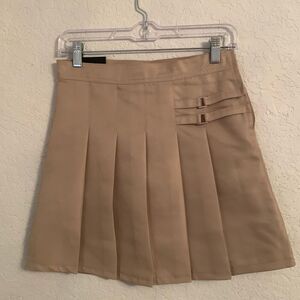 NWT Beverly Hills Polo Club Girls School Uniform Skirt Size 12